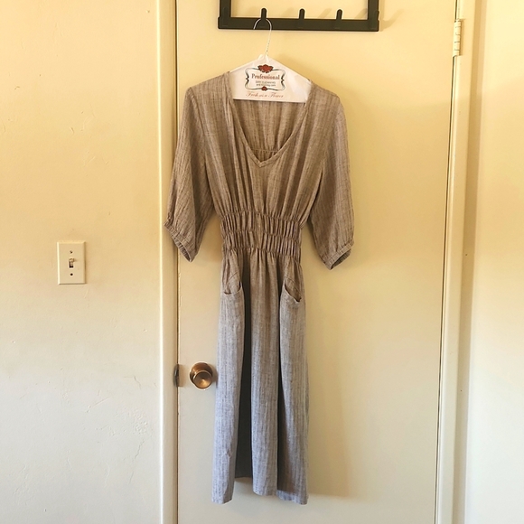 Modaspia Fiji dress with sleeves - Picture 1 of 6